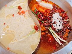 -沸炉重庆老火锅(军事博物馆店)