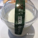 本来是准备去明湖小楼的，无奈人真的是太多了～前面排了