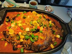 -江边城外烤全鱼(世茂广场店)