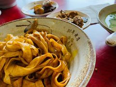 -金杨拉面王小吃面馆·牛三宝面·红烧牛肉粉