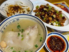 -易老妈蹄花.特色川菜(人民公园总店)