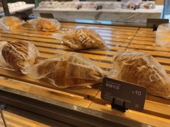 -面包新语(龙湖·西宸天街店)
