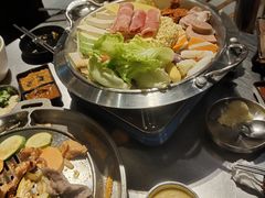 -哈哈碳都·牛肋条无限自助烤肉(台江万达店)
