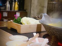 -湊湊火锅·茶憩(上海合生汇店)