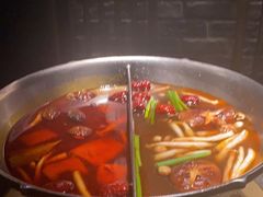 -湊湊火锅·茶憩(新中关购物中心店)