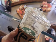 -星巴克(迪士尼小镇店)