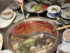 -廖掌柜·重庆鲜货火锅(上海首店)
