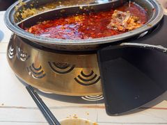 -阿瓦山寨·湘菜现炒·剁椒鱼头王(咸阳总店)