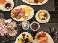 -圣丰索菲特·2 On 988 Café 自助餐厅