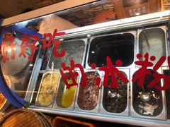 -爆炸头阿姨小四川正宗川味小吃(无任何分店)