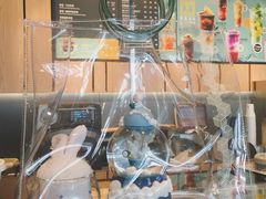 -星巴克(广州南站A18检票口楼上)