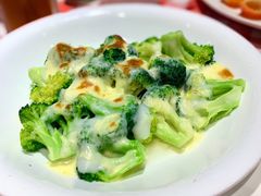 芝士焗西兰花-开心果牛扒城(雍华庭店)