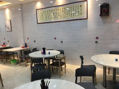 大堂-长平老姿娘夜粥(平东一街店)