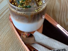 -ZING COFFEE 镜咖啡