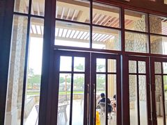 -亚龙湾希尔顿自助餐厅·海鲜·烧烤·沙滩BBQ·现场乐队