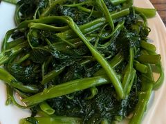清炒空心菜-丫口花园餐厅·融合菜