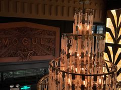 -Mogul Eatery·大亨餐酒馆