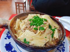 -鑫驼峰牛排火锅(普陀路店)