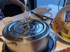 -煲王粤菜餐厅(中侨中心店)