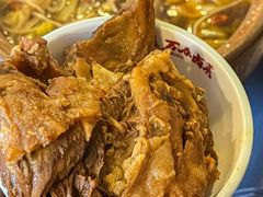 -老鼎万春卤菜(五代传承创始老店)