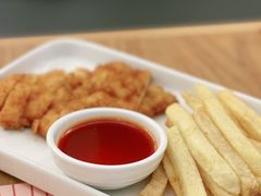 炸鸡排薯条套餐-顺风汤馆·广府粤菜(江宸天街店)