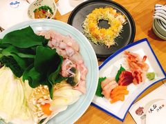 传统河鲀鱼火锅-天正河鲀·河豚亭(大连店)