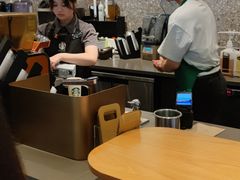 -星巴克臻选(周浦万达店)