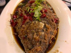 酱焖大鲤鱼-邢家锅贴老店·非遗·开封菜(金明广场店)