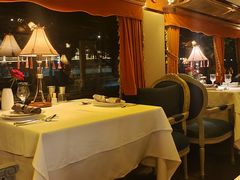 -火车头法国西餐厅