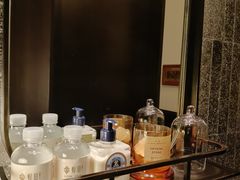 -海派悦庭·海胆烧麦·新融合菜(凯德广场店)