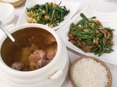 -围龙屋客家食府(福田店)