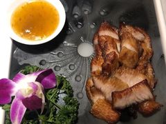 滚石碳烤肉-蕃茄述·好汤自然来(江汉路店)