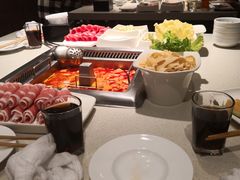 -海底捞火锅鲜切牛肉主题店(长寿路店)