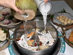 -椰子湾·海南火锅·糟粕醋·椰子鸡(正大广场店)