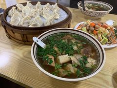 -清真·白家牛肉罩火烧老店(育才街店)