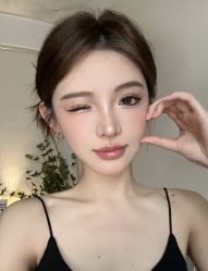 -爱的化妆工作室(雅地天际店)