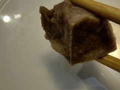 -毛辣果·贵州红酸汤牛肉火锅(西单店)