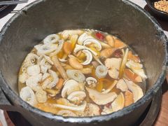 -芸山季·云南山珍菌火锅(人民广场来福士店)