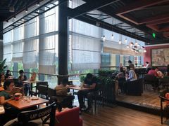 -西西弗书店&矢量咖啡(凯德晶萃广场店)