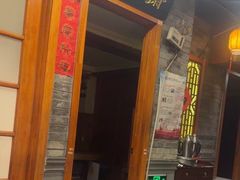 -万里闯关东铁锅炖菜馆(高新旗舰店)
