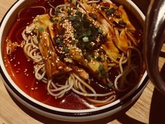 -小鱼小牛·鱼牛干锅·脆鱼火锅(世欧广场店)