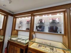 -品真阁华夏典当行(四通桥店)