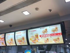 -麦当劳(深圳北站高铁店)