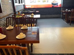 -唐师傅湘西名菜馆(武陵路店)