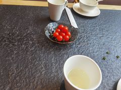 -鱼鲜饭香·招牌汽锅剁椒鱼头王