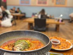 -喇喇排骨火锅·传统韩式脊骨汤(望京西园总店)