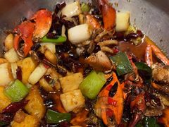 -七欣天香辣蟹火锅(闵行浦江欢乐颂店)