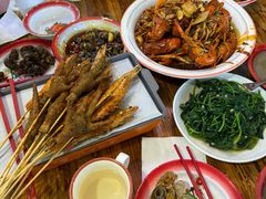 -冶建镜子·老南昌大排档·江西虾王(总店)