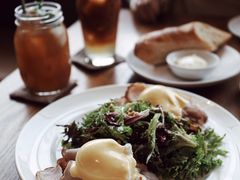-ROAST coffee & eatery
