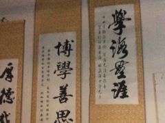 -荒岛实景沉浸密室(江汉路1店)